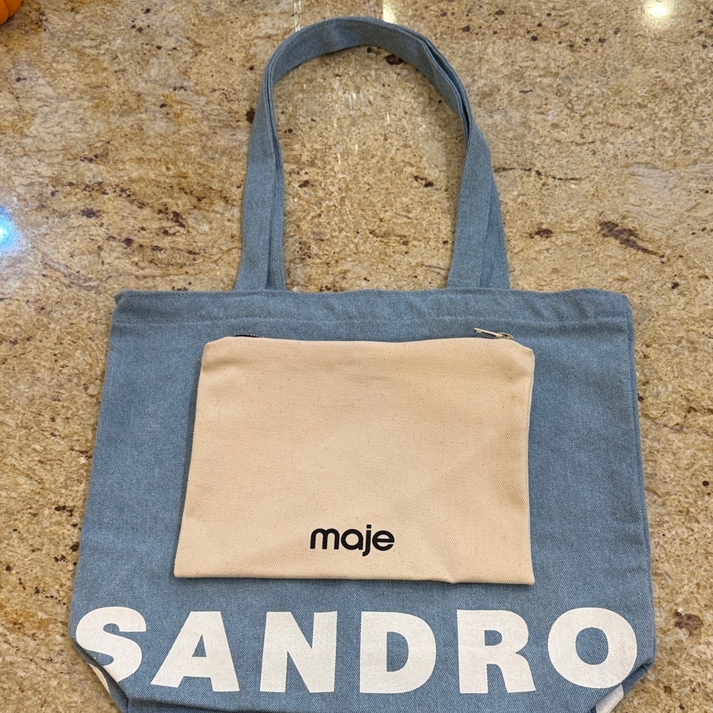SANDRO DENIM BLUE TOTE WITH MAJE CREAM POUCH